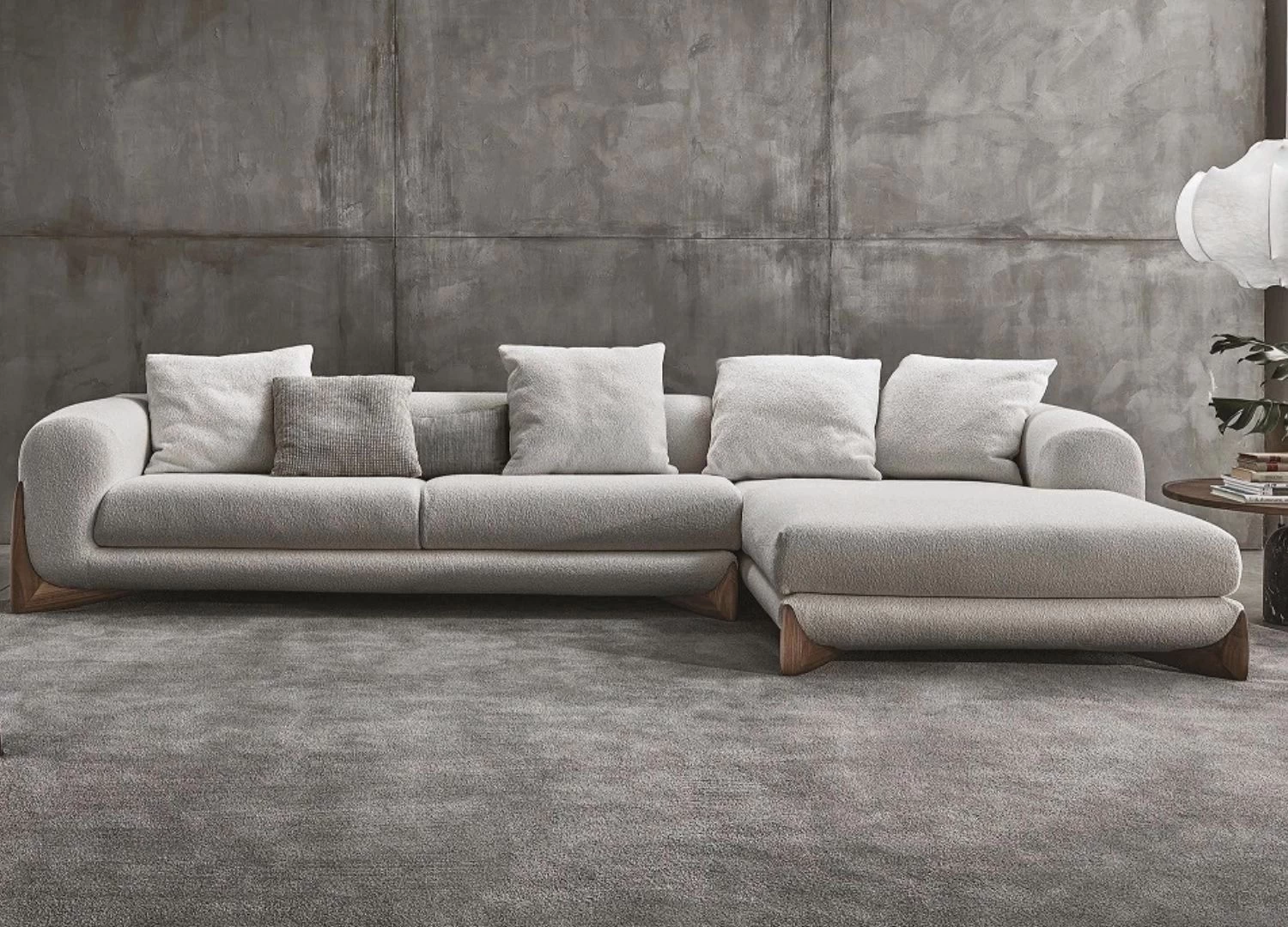 Καναπες γωνια SAVONA με ξυλινα ποδια και ιταλικο design, Γωνιακος καναπες αρκετα μεγαλος που γινεται καναπες κρεβατι, μοντερνος καναπες σε πολλα χρωματα, Σε αυτη την φωτογραφια ειναι ο καναπες απο την μπροστινη του πλεθρα με αριστερο μπρατσο δεξι ανακλινδρο