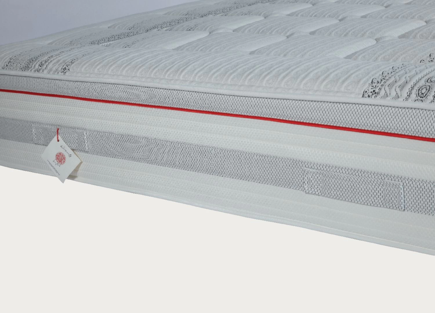 Candia Strom PHAISTOS – Ανατομικό στρώμα με ελατήρια Wake up refreshed pocket springs, ύφασμα Tencel και ενσωματωμένο Eurotop. Άνεση, οικολογία και πολυτέλεια από τη Linea di Salotti.